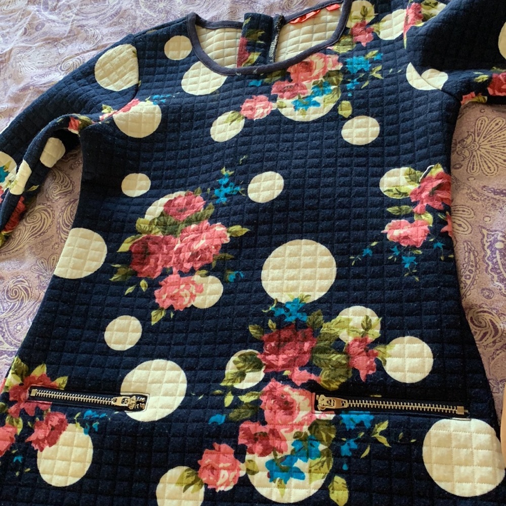 Dress - Picture 4 of 5
